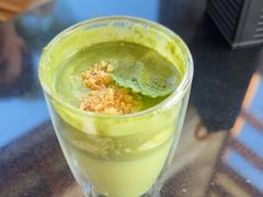 -亚龙湾喜来登·美景台大堂吧