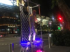 -詹爷爷乌节路街头冰淇淋