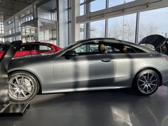 -奔驰北京鹏龙星徽(西大望路店)