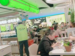 -洪氏嗨捞·广东猪肚鸡·椰子鸡火锅(西咸万象城店)