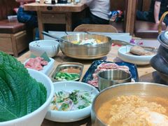 -青瓦餐厅·生鱼片·韩园烤肉(西塔店)