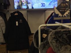 -杰奥羽绒服(晨光家园店)