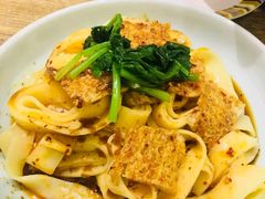 -巴依兄弟西域美食(机场店)