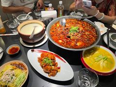 -麻六记(凤凰汇店)