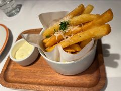 -阿妮叶李(光谷世界城店)