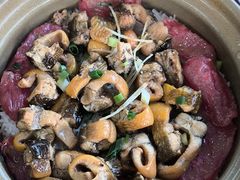 黄鳝煲仔饭-崖口煲仔饭
