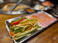 -三肥两瘦烤肉(鹿城店)