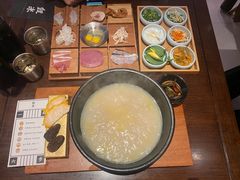 -银米·云南传统过桥米线(双廊黑金冠店)