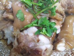 卤猪蹄-阜阳格拉条(宝荻路店)