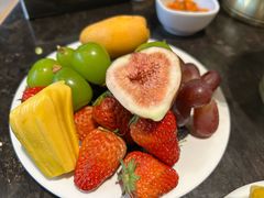 -川骄海鲜自助(王府井奥莱UP TOWN店原世界之花店)