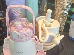 -星巴克(广州中华广场B1层店)