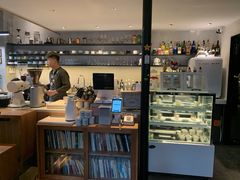 -慢象咖啡(台江店)