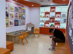 -昂立青少儿成长中心(普陀中潭校区)