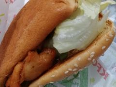 -肯德基(湾畔店)