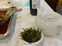 -渝君重庆火锅(嘉宾路店)
