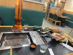 -臻牛烤肉