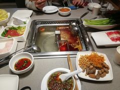 -海底捞火锅(旭辉MALL店)