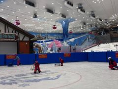 -长沙湘江冰雪世界