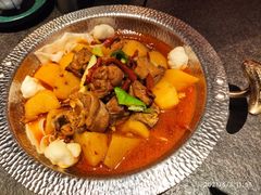 沙湾原始大盘鸡-丝路金桃·新疆菜(徐汇店)