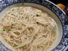 -东大桥小国抻面烧烤(长通路店)