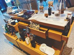 -星巴克臻选(上海合生汇1F店)