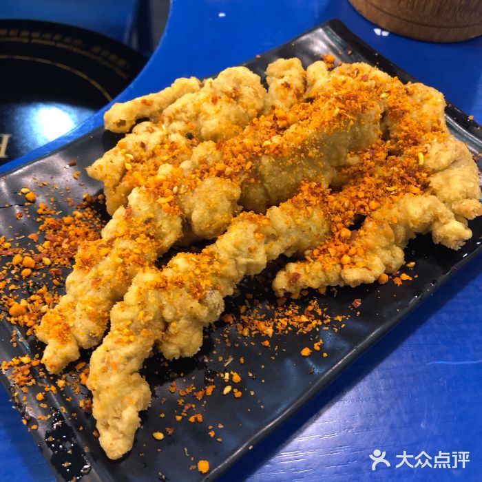 马路边边老成都串串香(星耀城店)黄金酥肉图片