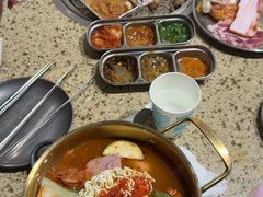 -姜胖胖韩式自助烤肉(光明万达店)