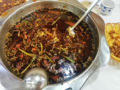 -乡土特色.冷锅鱼.牦牛肉汤锅