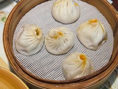 蟹黄小笼包-老淮城·长鱼面(河下古镇店)