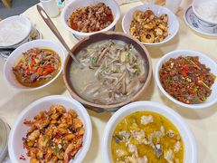 -笨罗卜浏阳菜馆(太平街店)