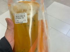 先百香双响炮-CoCo都可(金狮店)