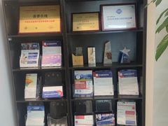 -菠萝国际教育专注Alevel·IGCSE·IB·AP·托福雅思培训辅导(静安校区)