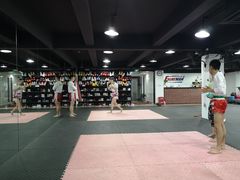 -FIGHTMAN格斗俱乐部(长宁临空店)