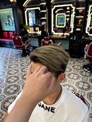 -豪帅男士理容馆