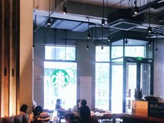 大堂-星巴克(北京三里屯SOHO一店)