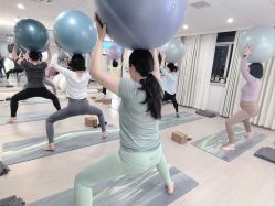 -爱尔乐美孕产瑜伽·普拉提