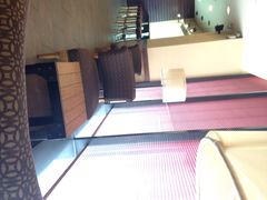 星巴克(升龙大厦店)-星巴克(郑州曼哈顿广场店)