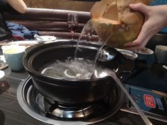 -东椰·海南椰子鸡火锅(朝阳门店)