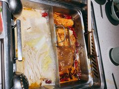 小鸳鸯锅底-野妹火锅(龙岗店)