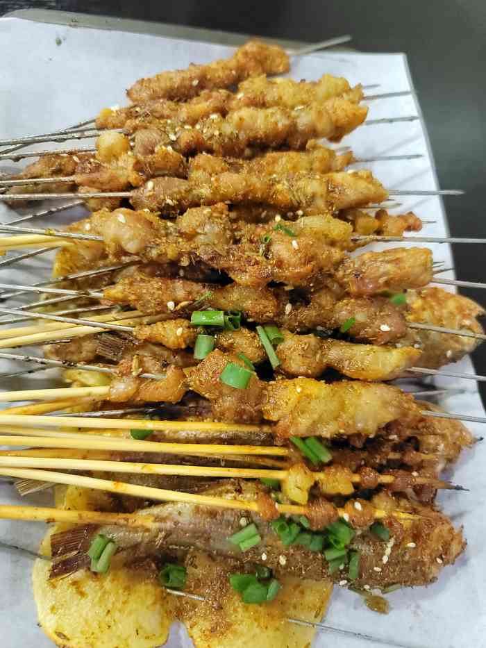 老友烧烤-"有点点咸,有点点辣,下次点不辣的."-大众点评移动版