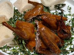 秘制脆皮乳鸽-避风塘·老港味餐厅(虹口龙之梦店)