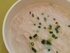 一品鲜醇鱼汤小刀面-湖影中餐厅·南京金茂威斯汀大酒店