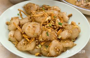 Stir-fried Abacus Seed Pork Filling