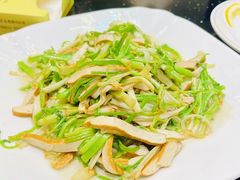 -启东海鲜人家(古美路店)