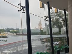 -麦当劳(展览路店)