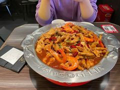 鸡爪煲-胖哥俩肉蟹煲(湖滨银泰in77店)