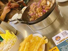 -胡须佬鸡煲四季火锅店(石厦西村直营店)