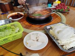 -苗侗地道红酸.酸汤鱼·酸汤牛肉