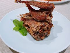 -品悦酒店(三林古镇店)