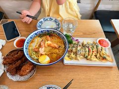 -峇峇娘马来西亚餐厅(望京SOHO店)